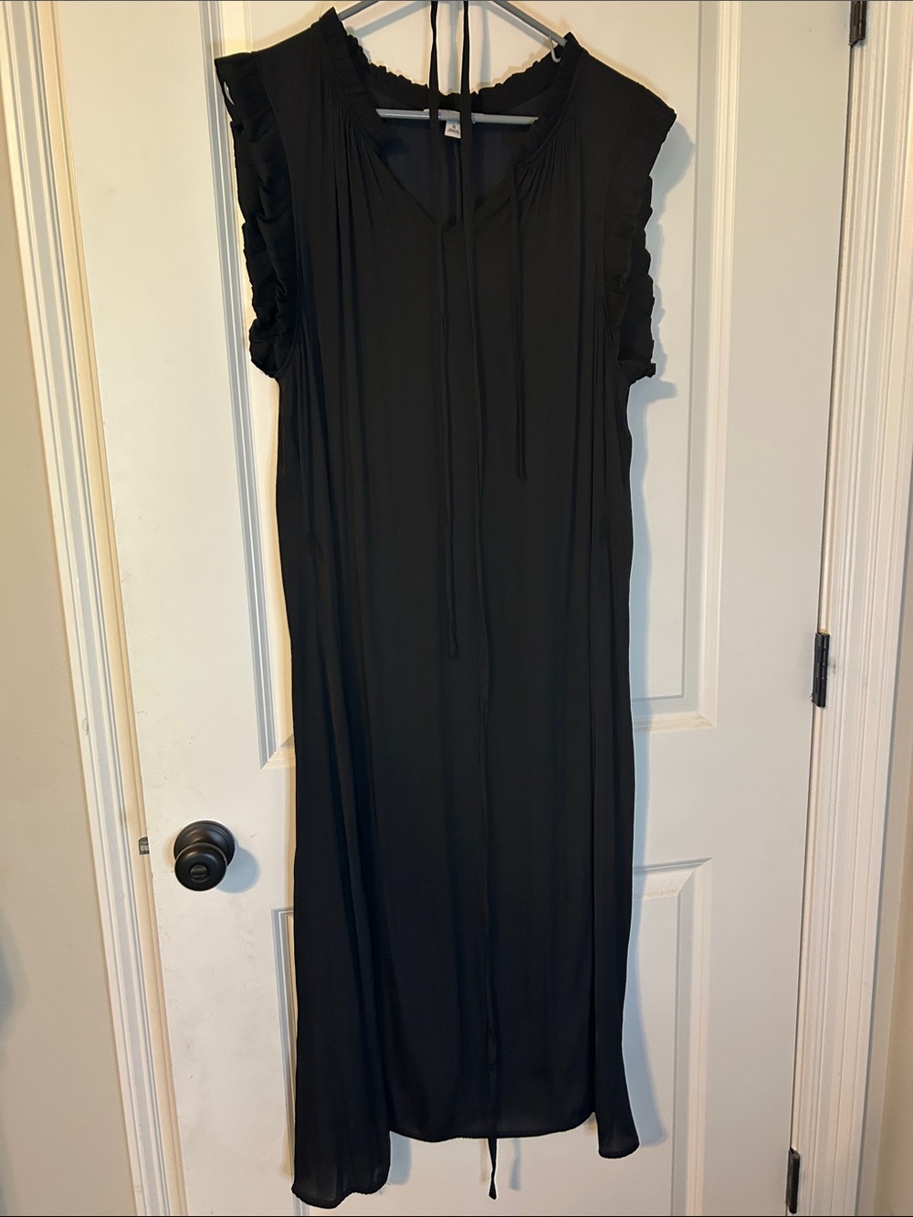croft & barrow Black Ruffle Sleeve Midi Dress with Tie Neck